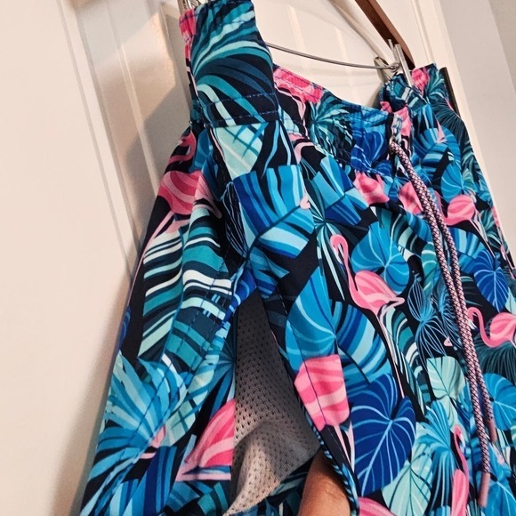 Member's Mark Men's Resort Swim Trunks XXL Blue Flamingo Swim Shorts UPF 50 - Picture 4 of 8